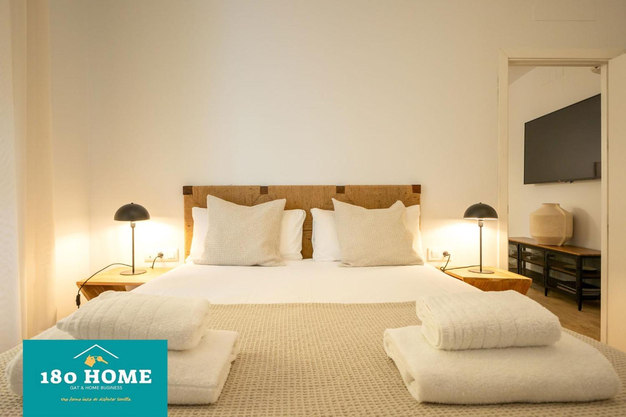 180 Home Goyeneta Luxury Σεβίλλη Εξωτερικό φωτογραφία