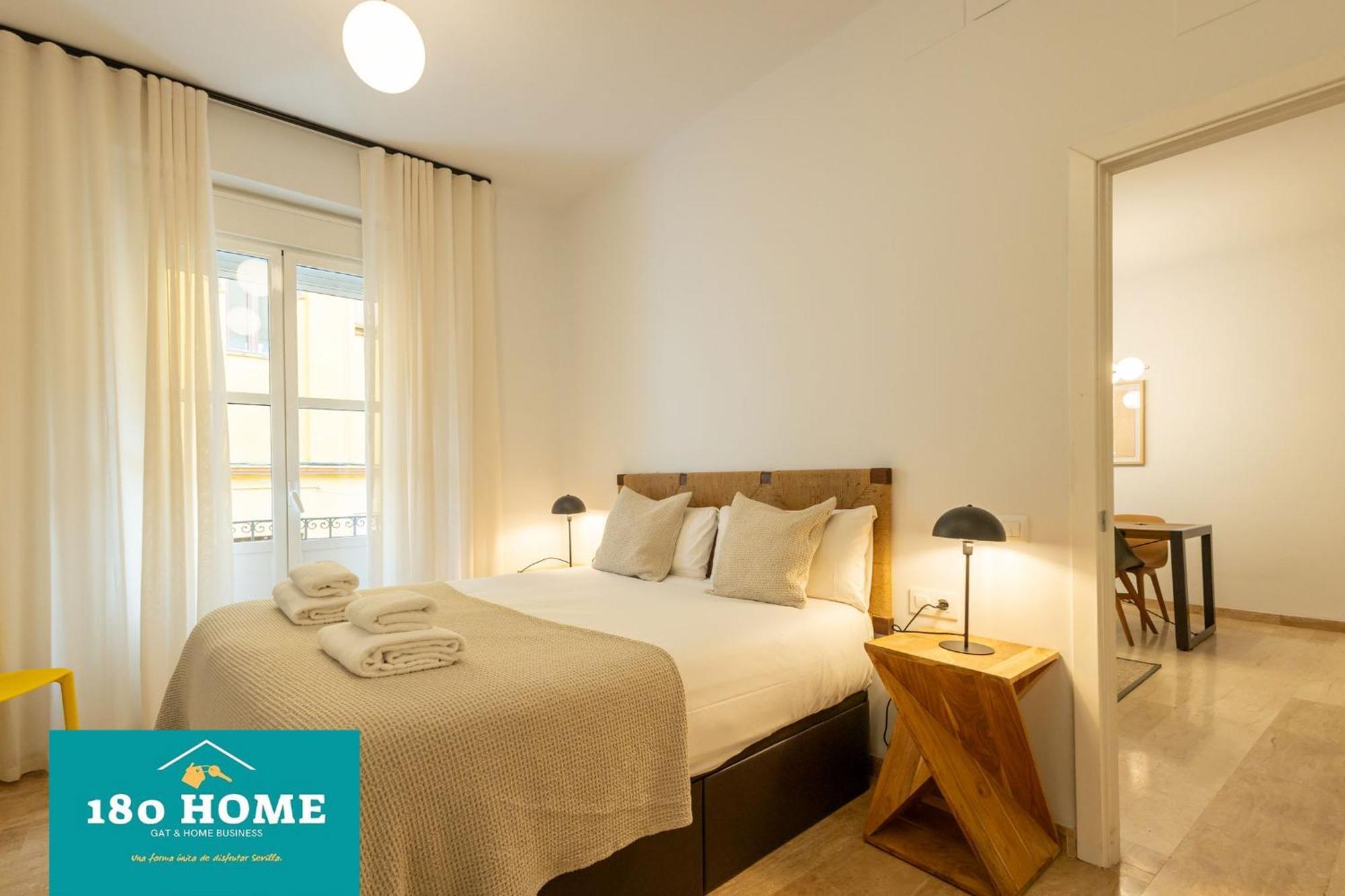 180 Home Goyeneta Luxury Σεβίλλη Εξωτερικό φωτογραφία