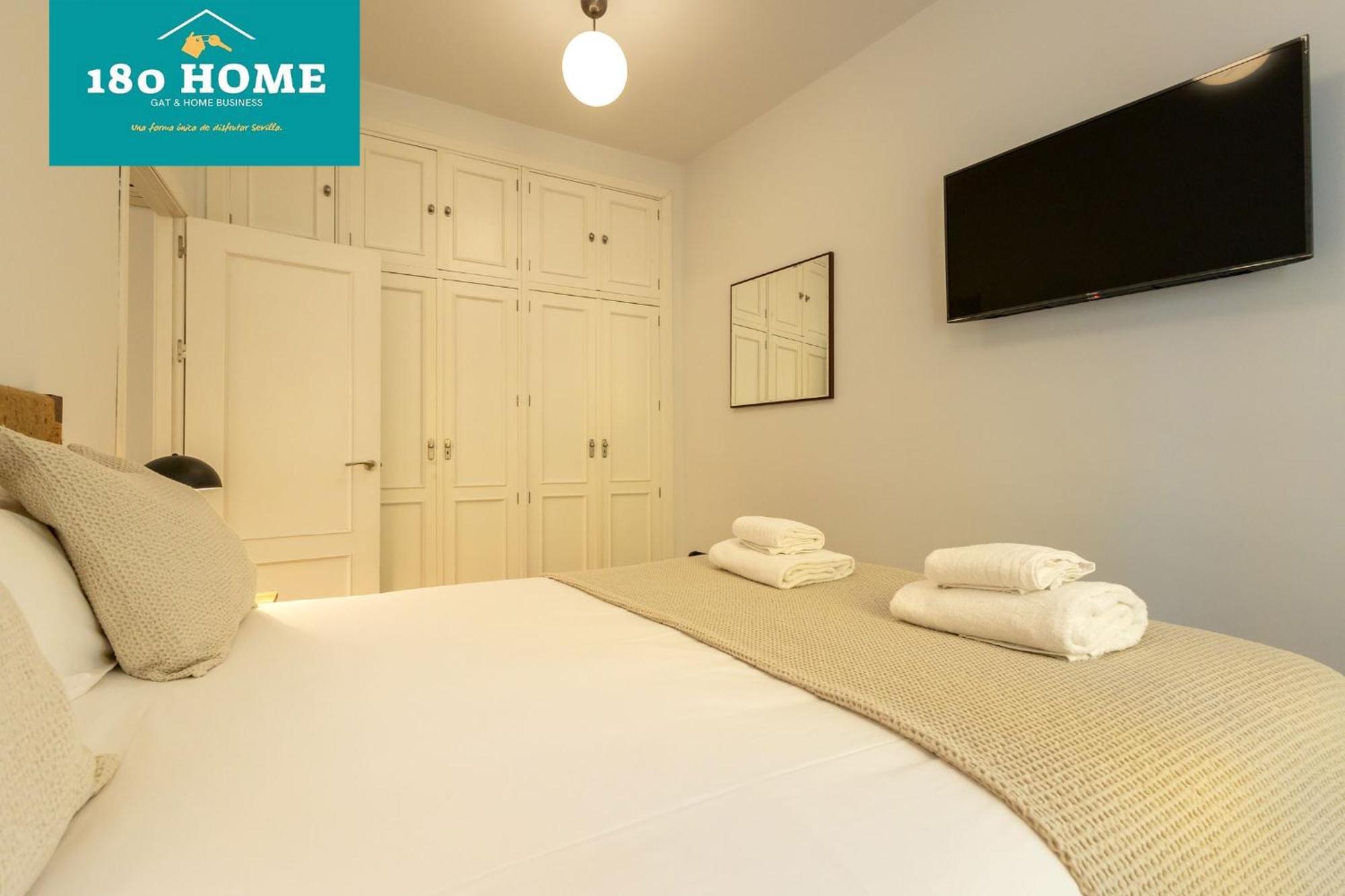 180 Home Goyeneta Luxury Σεβίλλη Εξωτερικό φωτογραφία